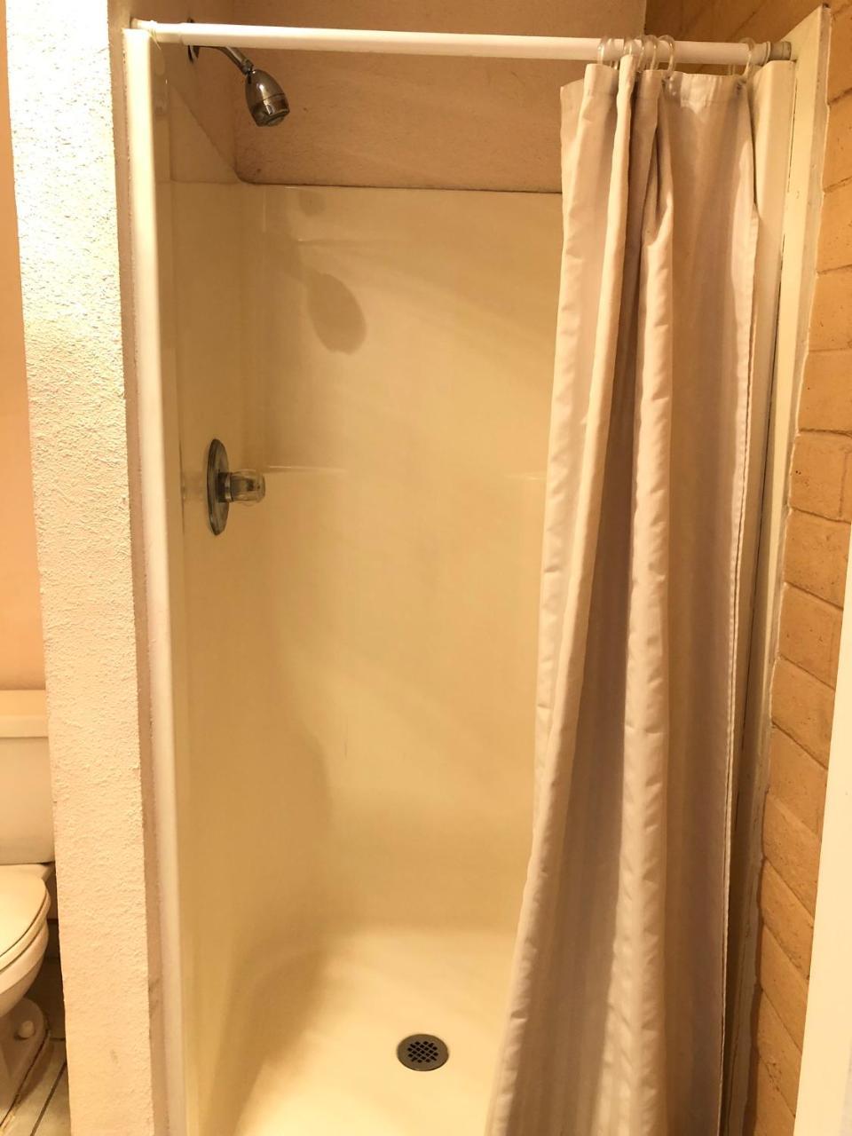 Deluxe Inn Motel Sparks Екстериор снимка