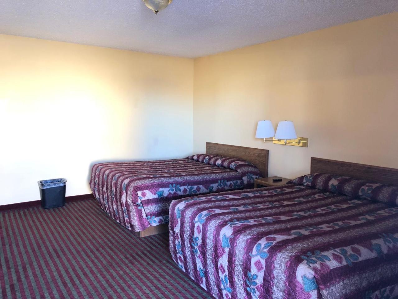 Deluxe Inn Motel Sparks Екстериор снимка