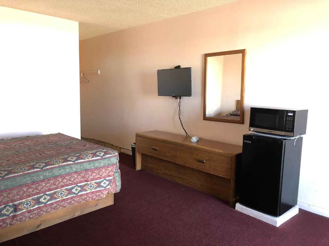 Deluxe Inn Motel Sparks Екстериор снимка